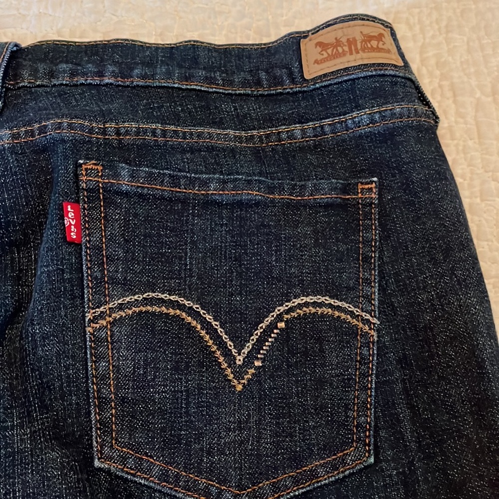 Womens Levi’s 515 bootcut size 16 short (33 waist, 30 length)